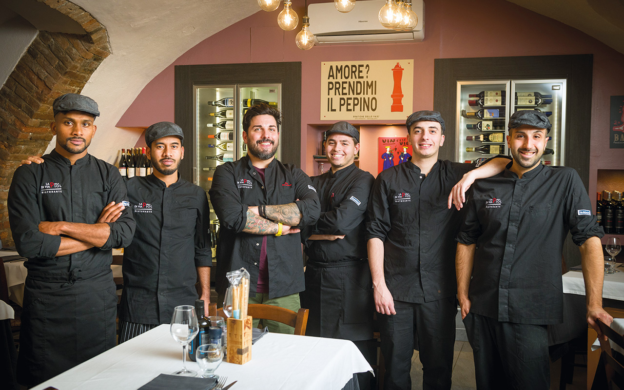 La squadra della Piola di Via Piol al completo
