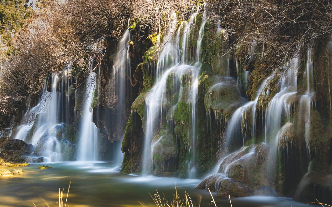 Castiglia-La Mancia - Alla foce del fiume Cuervo, un ricamo di cascate