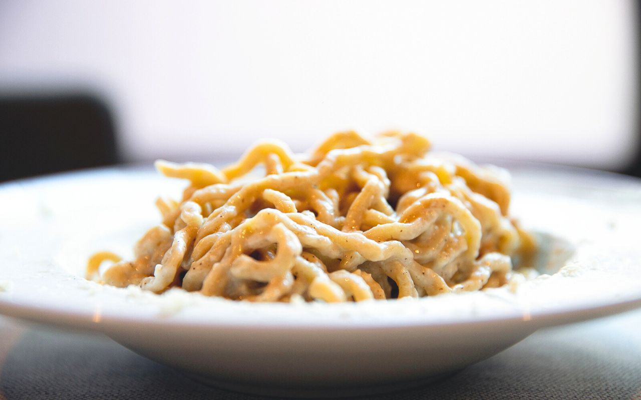 50 motivi per amare l’enogastronomia torinese - Cacio e pepe da Felice a Testaccio