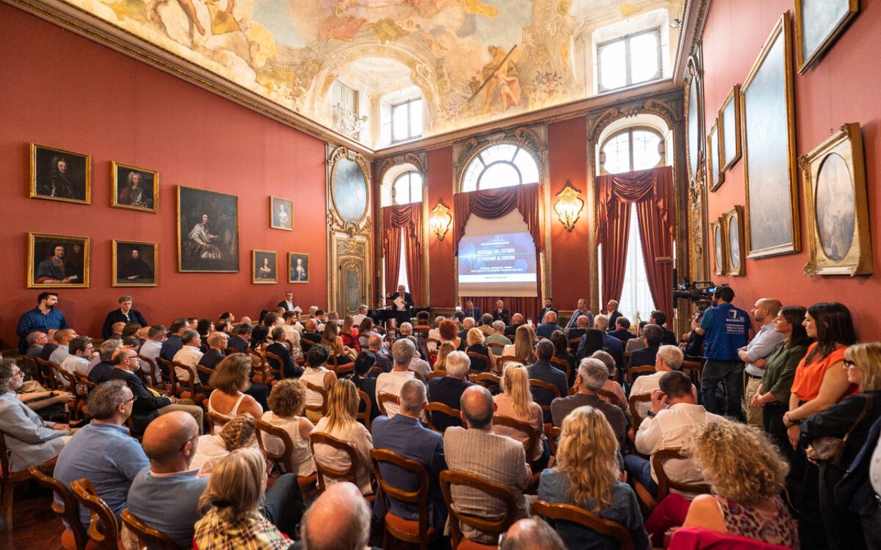 Dialoghi Metropolitani - Ospedali del futuro, le persone al centro