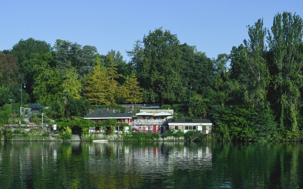 Read me by the River - lungo il Po