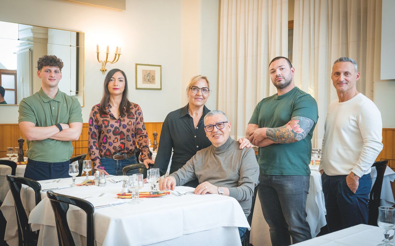 Ristorante Vittoria dal 1918 - Matteo, Valentina, Regina, Bruno, Simone e Jhonny