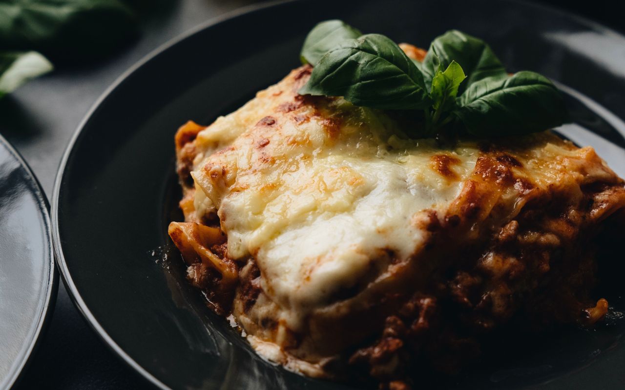 Sua maestà la lasagna storia e consigli torinesi