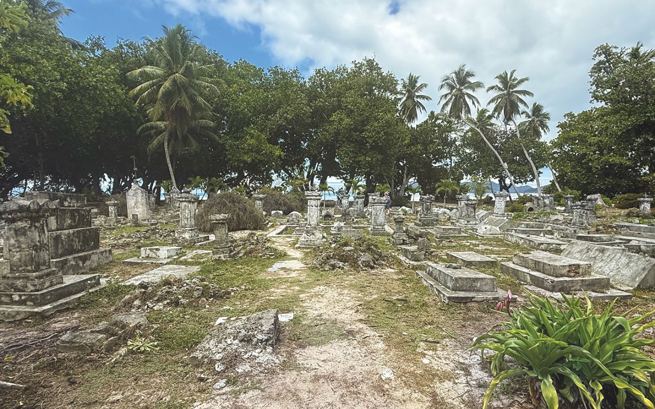Seychelles - Cimitero storico dei primi coloni di Union Estate, La Digue