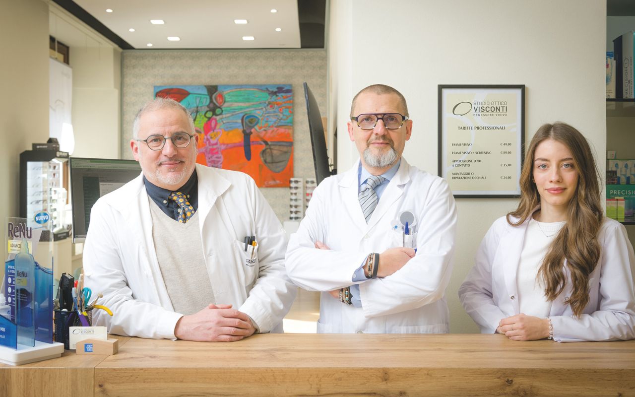 Studio Ottico Visconti - Carlo Visconti con Marco Covertino e Jona Gjoza