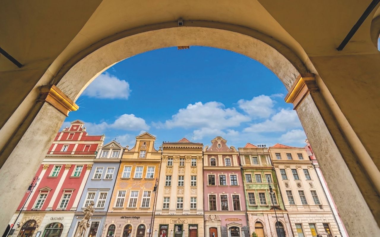 Viaggio Poznań + Breslavia - Le case fiabesche, incorniciate da un arco