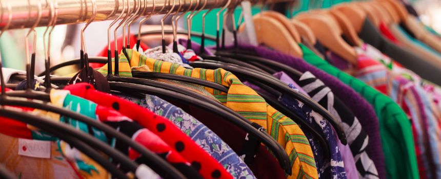 Vintage Kilo Sale al LOFT – Music and More