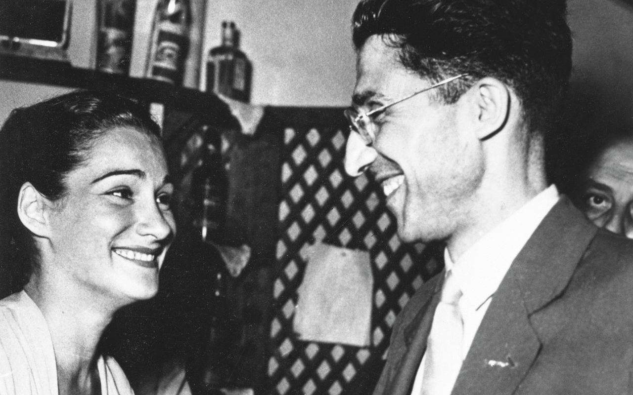35mm. Giugno 1950 - Doris Dowling con Cesare Pavese, Roma, 1950 - Premio Strega © LaPresse