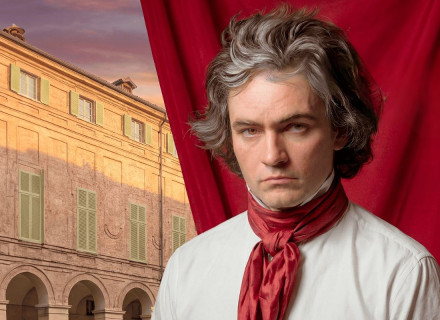 Rosso Beethoven - Corte d’Onore di Palazzo Reale
