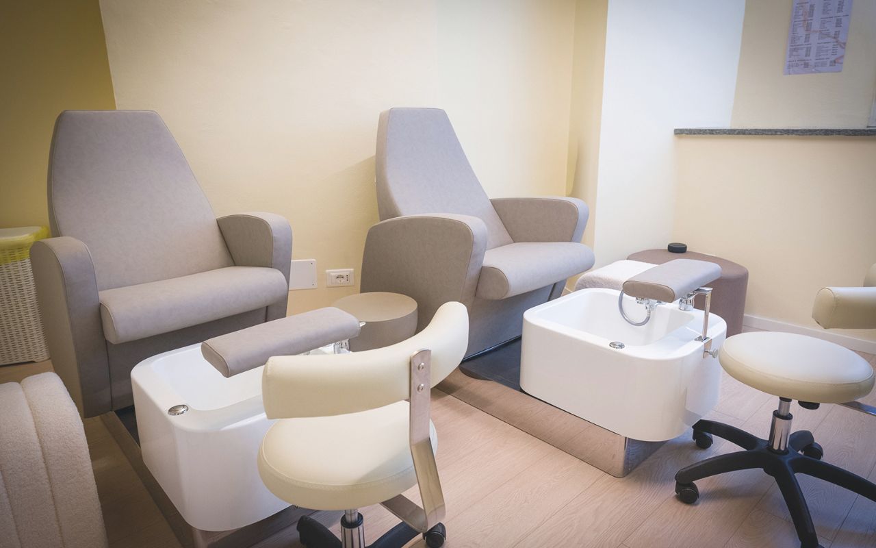 DeGré Boutique - Poltrone per pedicure