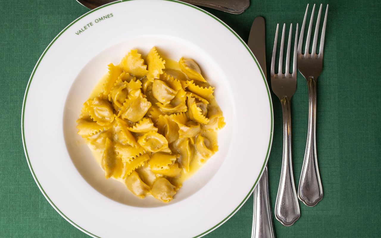 Guida Torino estate 2026 - Mangiare tardi © Alessandro Farinetti