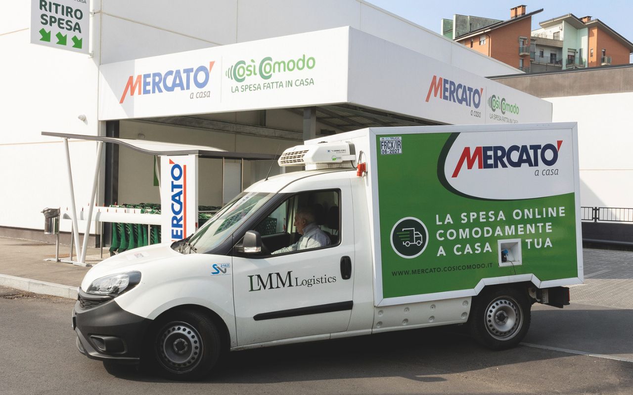 LMM Logistics - Uno dei mezzi della flotta delle consegne a domicilio