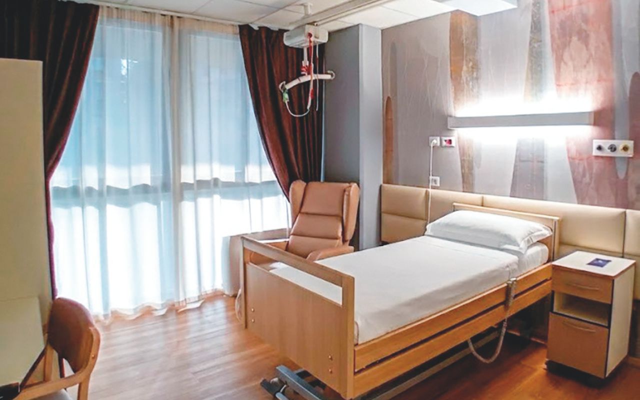 Sanitalia Medical Care - Camere di degenza progettate per coniugare comfort alberghiero e assistenza clinica avanzata