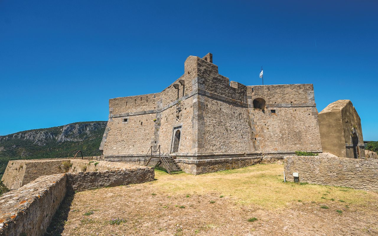 Toscana, i borghi della meraviglia - Porto Ercole fu per secoli un presidio militare